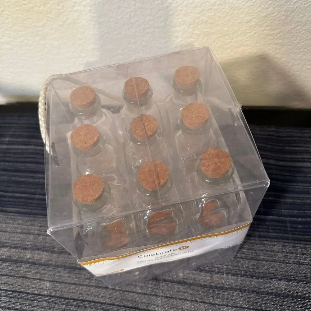 Favor Jars With Cork Stoppers